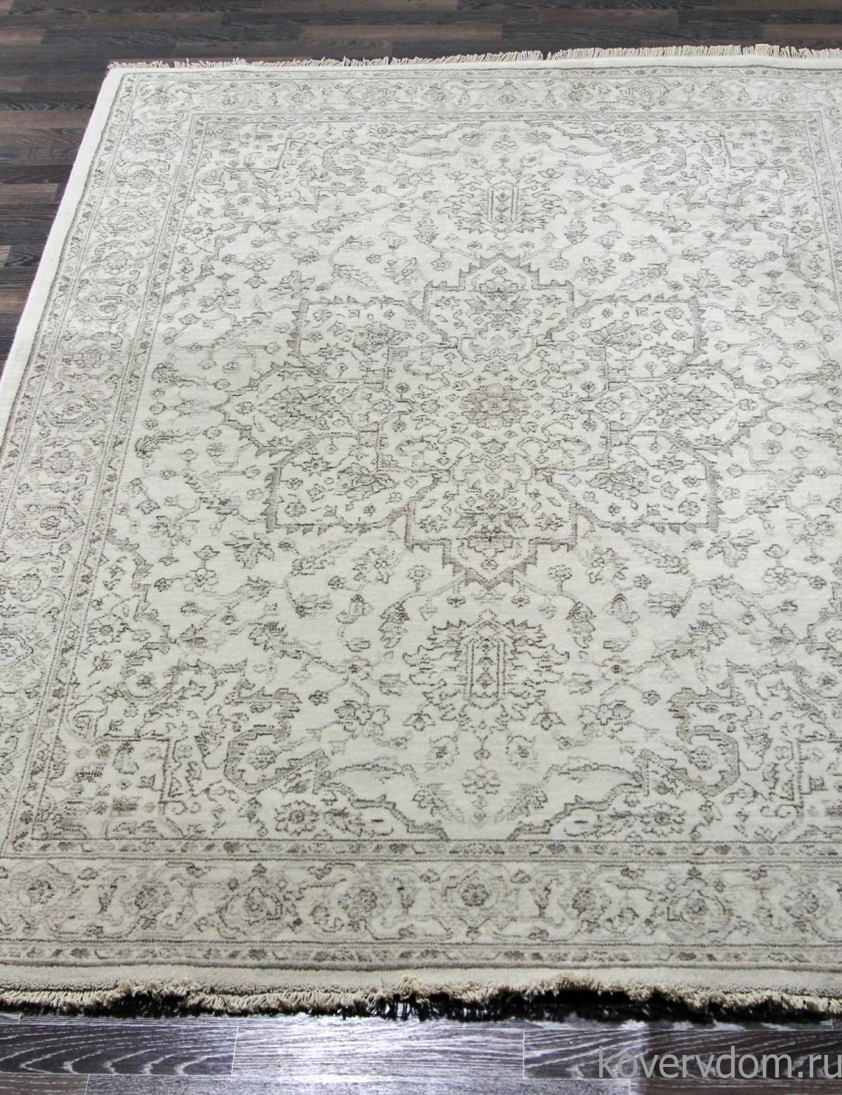 Ковер DJOBIE 45-29 620 V Ковер DJOBIE 45-29 620 V