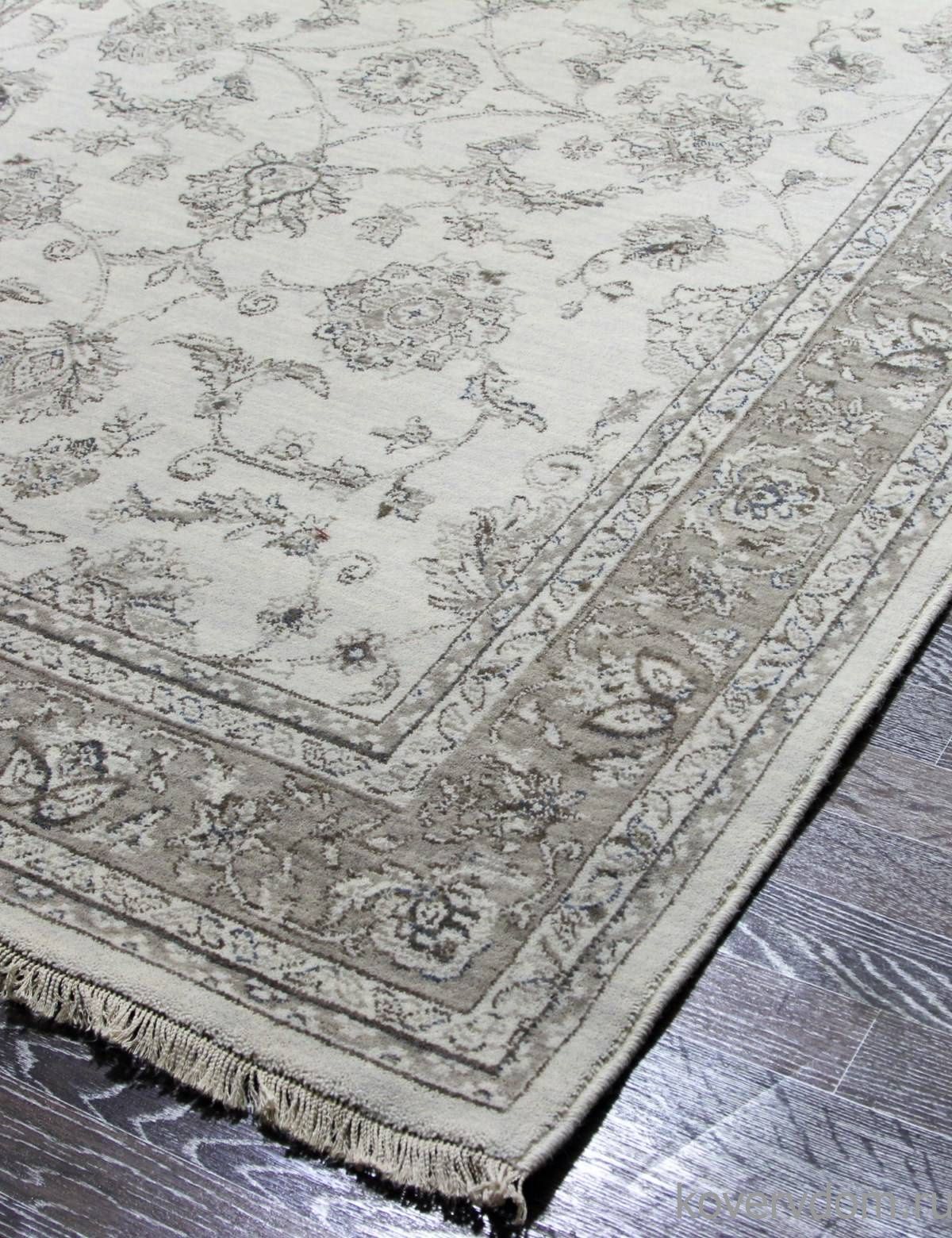 Ковер DJOBIE 45-17 620 V Ковер DJOBIE 45-17 620 V