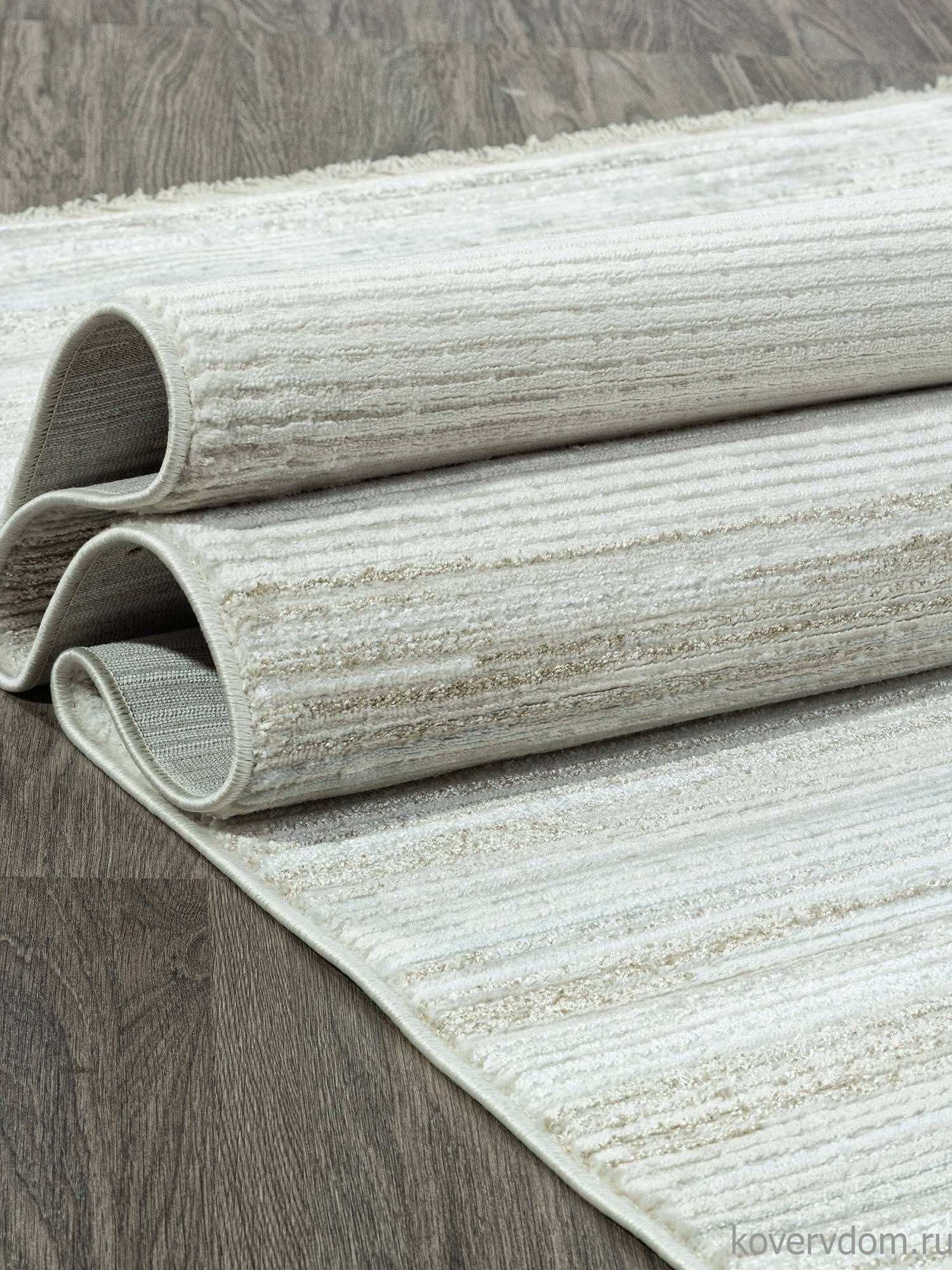 Ковер RUBI 26730A CREAM / CREAM Ковер RUBI 26730A CREAM / CREAM