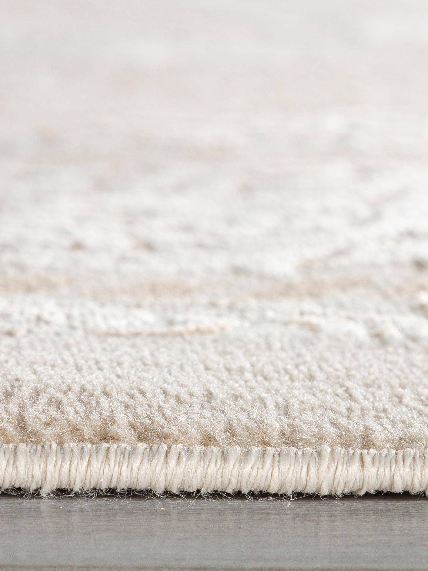 Ковер SIESTA M048A WHITE / LIGHT BEIGE Ковер SIESTA M048A WHITE / LIGHT BEIGE